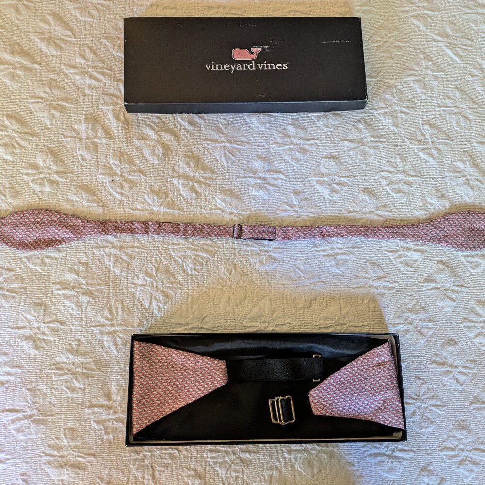 Vineyard Vines Pink and Black Patterned Bow Tie